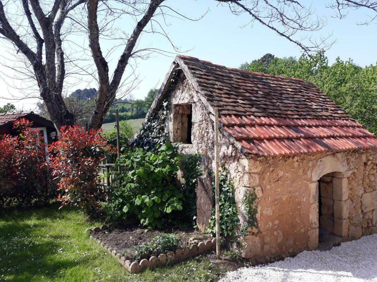 Les Gites De L'Orta Saint-Jean-d'Eyraud Exterior photo